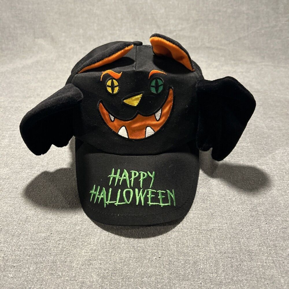 VINTAGE MEN'S HAT CAP HAPPY HALLOWEEN BAT WITH WINGS ADJUSTABLE SNAPBACK DAN DEE